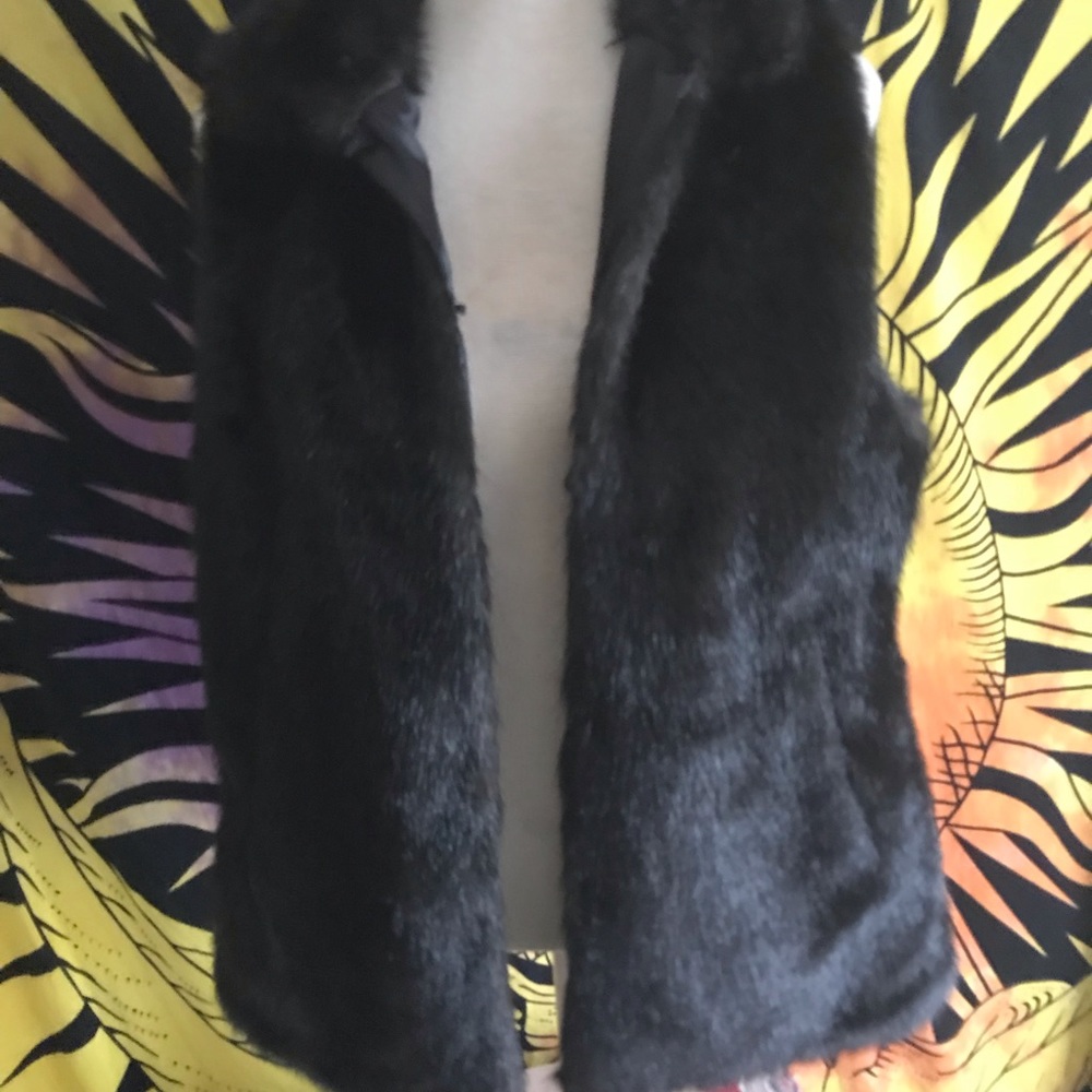 Vera wang fur vest